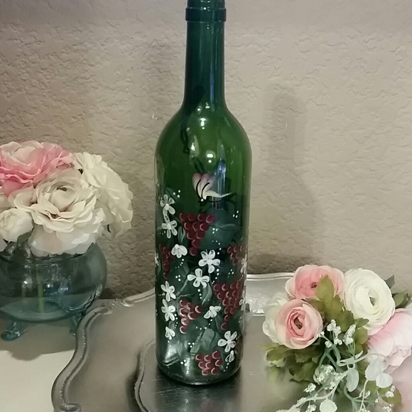 Other - NWOT lighted bottle art